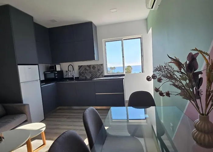 Apartment O By Mtphomes